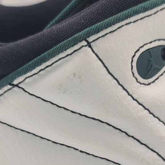 Air Jordan Pro Strong Black Dark Pine White 407484-011 Size 6Y US - Picture 4 of 8